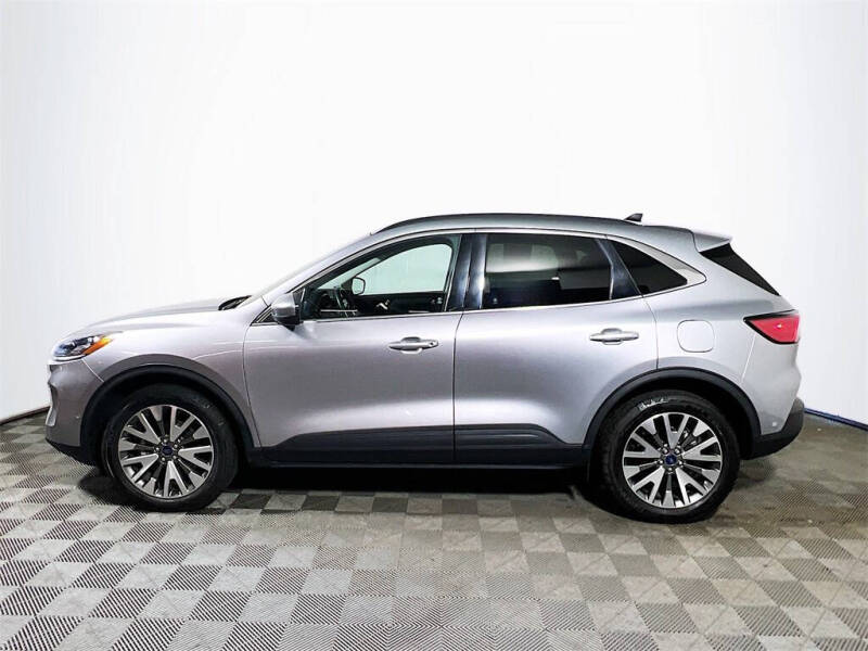 2021 Ford Escape Titanium