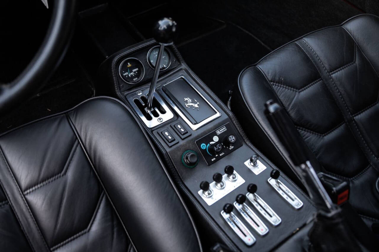 1983 Ferrari 308 19