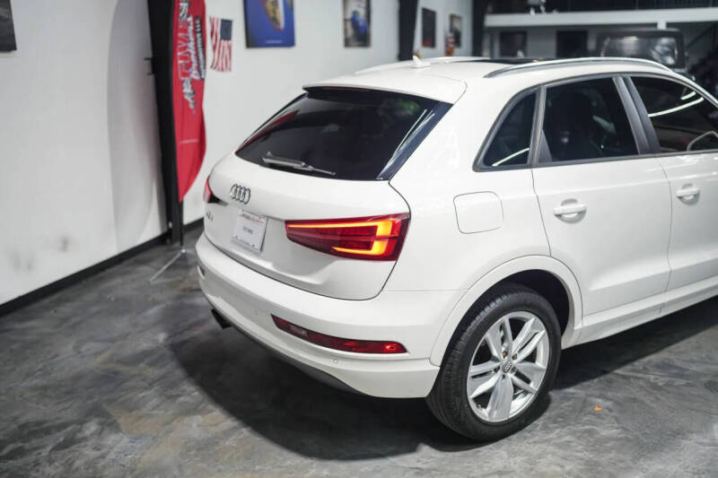 2017 Audi Q3 2.0T Premium