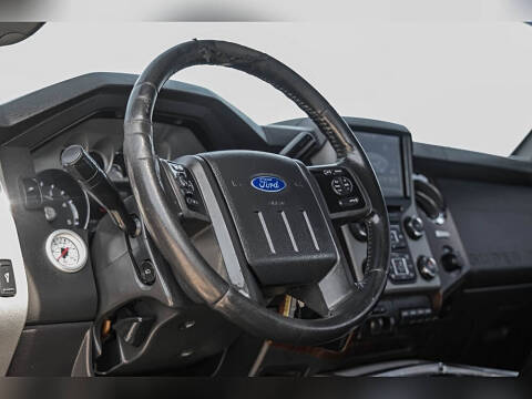 2013 Ford F-350 Super Duty Lariat