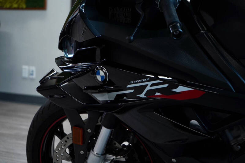 2024 BMW S 1000 RR