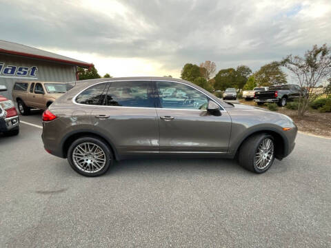 2011 Porsche Cayenne S