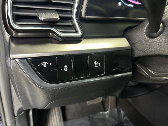 2025 Kia Sportage EX