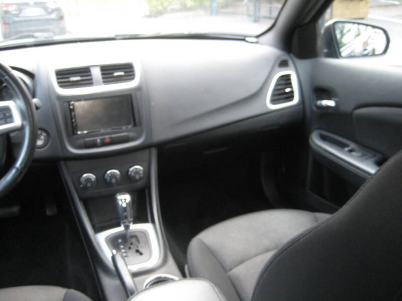 2014 Dodge Avenger SXT