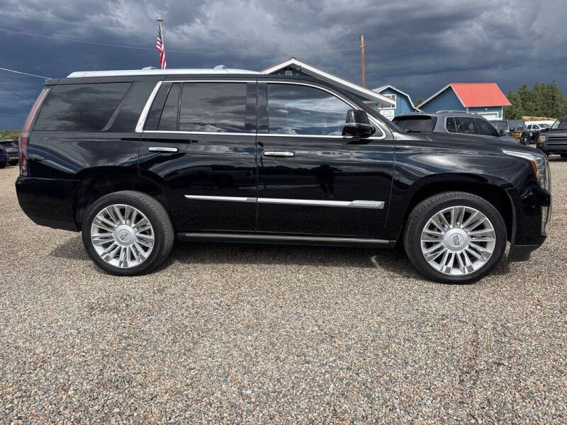 2016 Cadillac Escalade Platinum