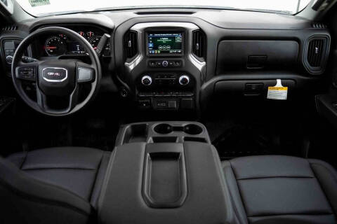 2025 GMC Sierra 2500HD Pro