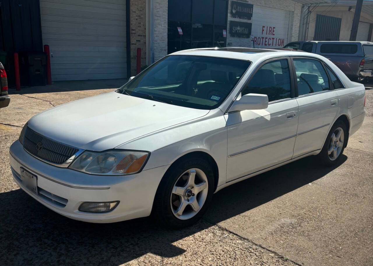 2001 Toyota Avalon 2