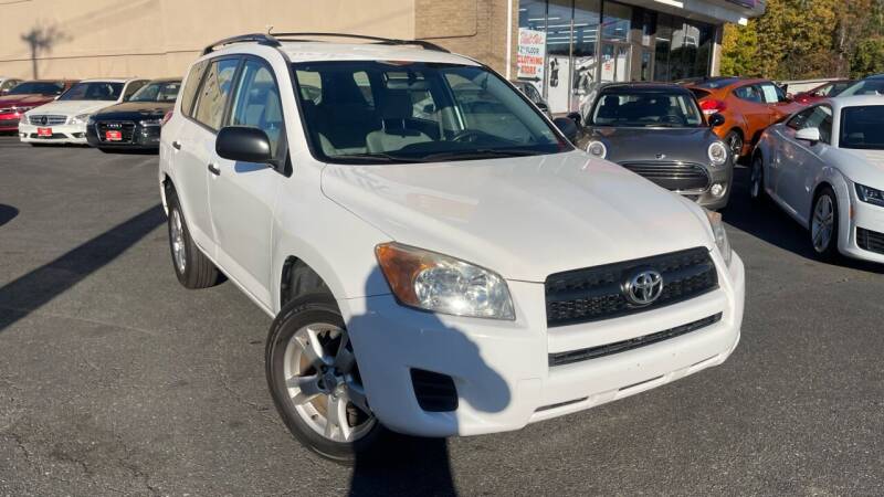 2009 Toyota RAV4 for sale at Auto Trader Wholesale Inc in Saddle Brook NJ