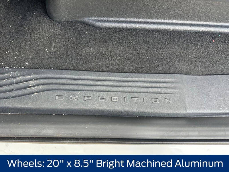 2026 Ford Expedition Active