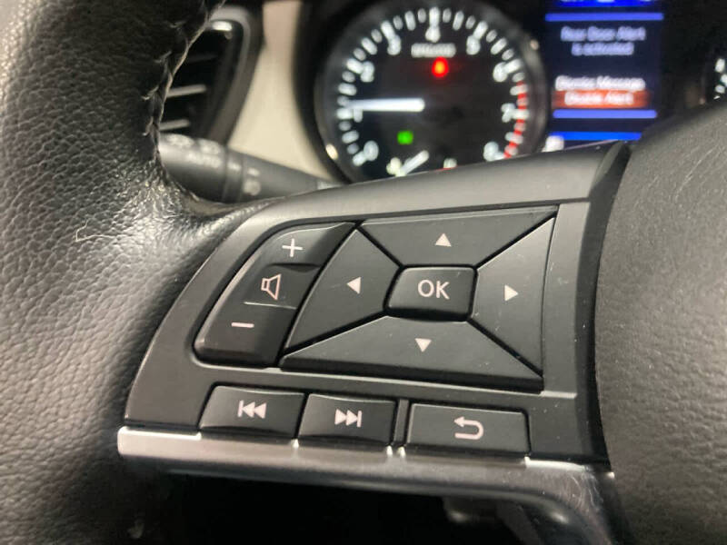 2021 Nissan Rogue Sport SL