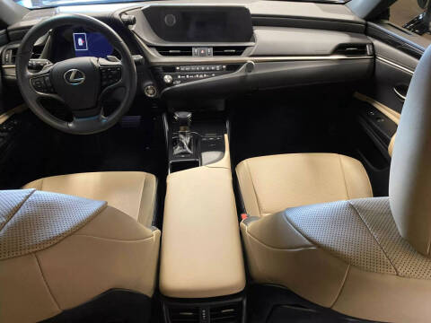 2021 Lexus ES 350