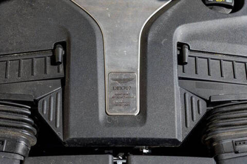 2025 Aston Martin DBX 707