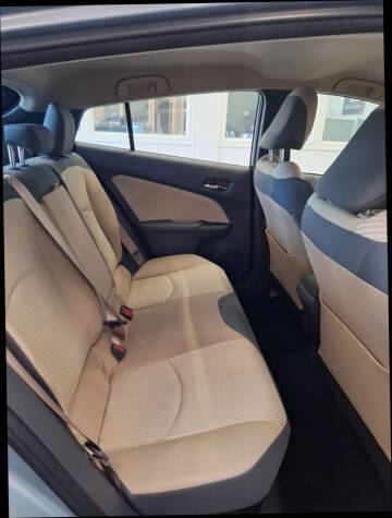 2016 Toyota Prius Two