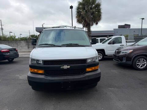 2018 Chevrolet Express 2500