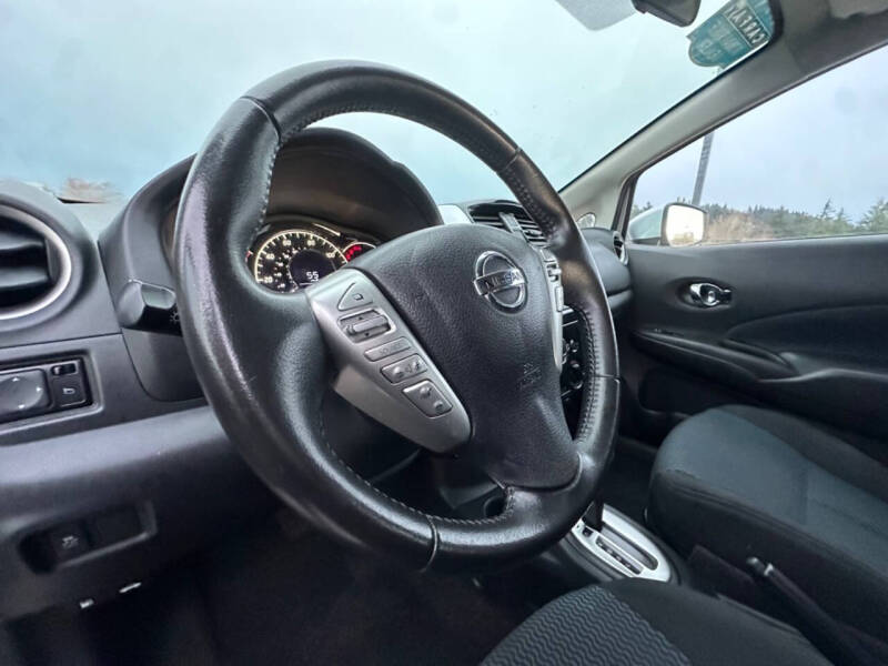 2017 Nissan Versa Note SV