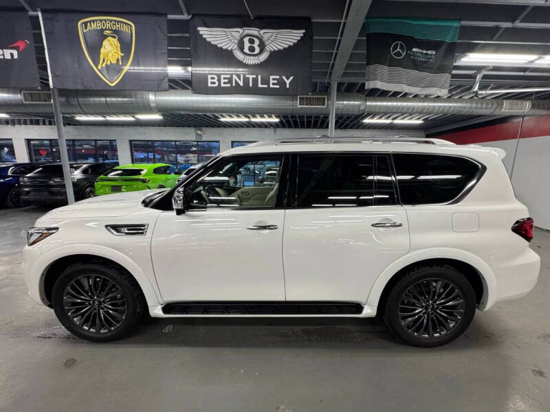 2023 Infiniti QX80 Sensory