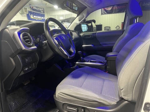 2020 Toyota Tacoma SR5 V6