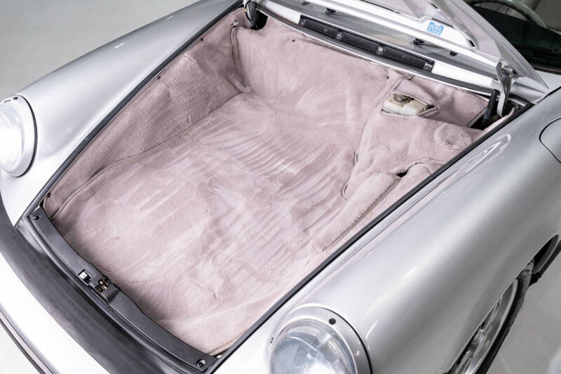 1989 Porsche 911 Carrera