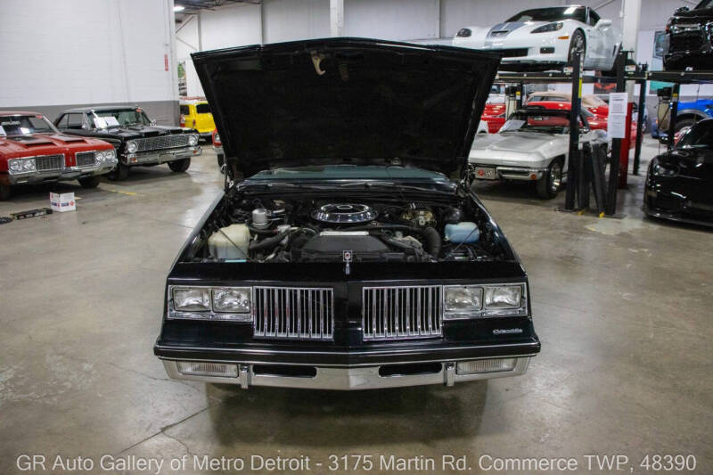 1984 Oldsmobile Cutlass Supreme Brougham