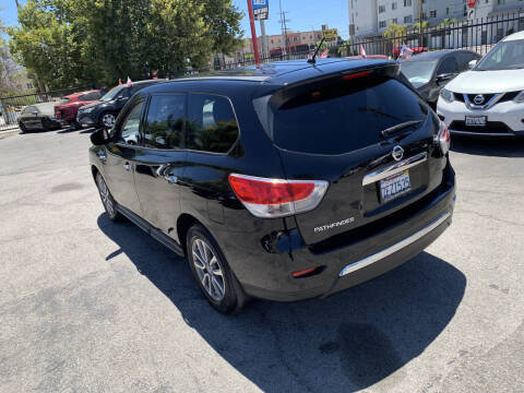 2014 Nissan Pathfinder S