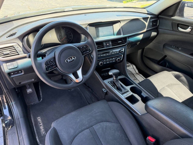 2018 Kia Optima S