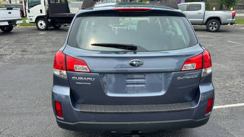 2014 Subaru Outback 2.5i