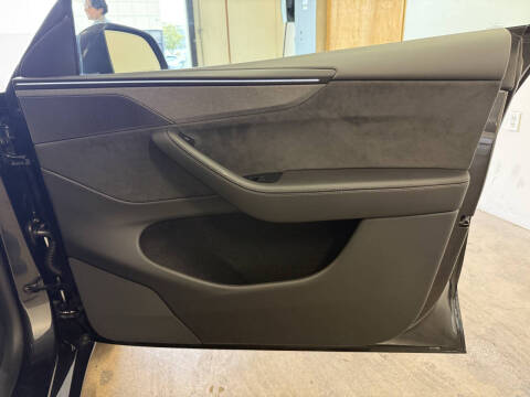 2026 Tesla Model Y Long Range