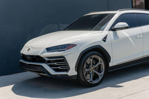 2020 Lamborghini Urus