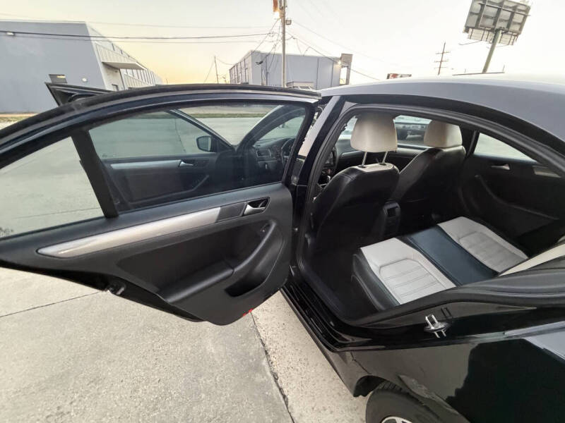 2016 Volkswagen Jetta 1.8T Sport