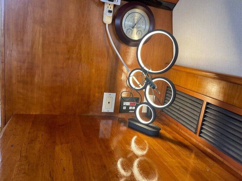 2000 SILVERTON 453 MotorYacht