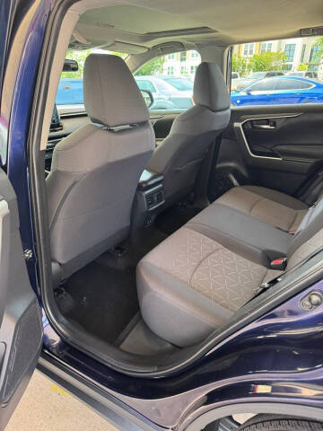 2019 Toyota RAV4 XLE