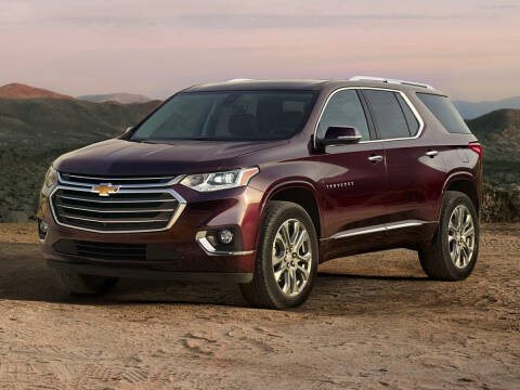 2020 Chevrolet Traverse for sale at CHEVROLET OF SMITHTOWN in Saint James NY