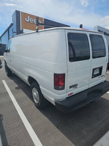 2012 Ford E-Series E-350 SD