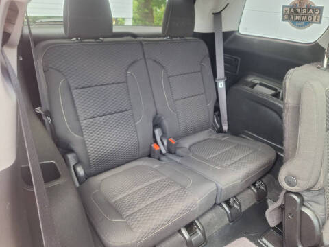 2017 GMC Acadia SLE-2
