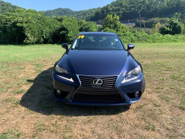 Used 2014 Lexus IS 250 with VIN JTHBF1D24E5021984 for sale in Hazard, KY