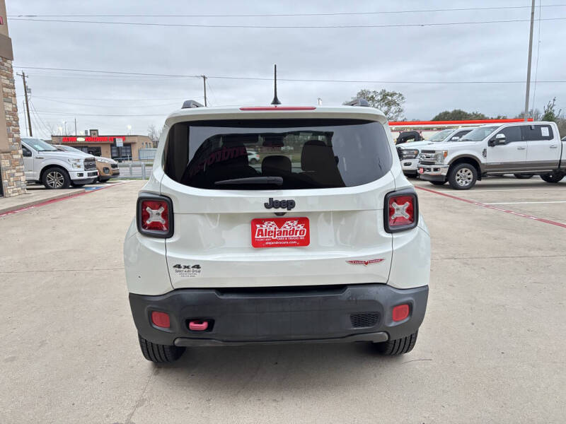 2015 Jeep Renegade Trailhawk