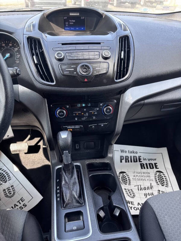 2017 Ford Escape SE