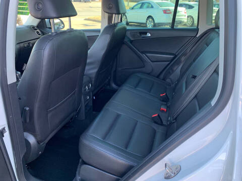 2012 Volkswagen Tiguan SE 4Motion