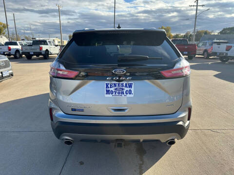 2024 Ford Edge Titanium