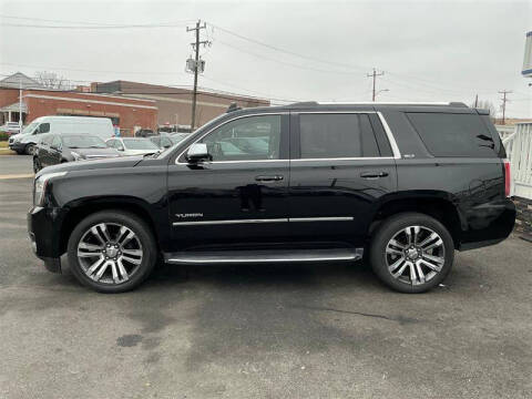 2017 GMC Yukon SLT