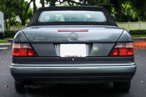 1995 Mercedes-Benz E-Class E 320