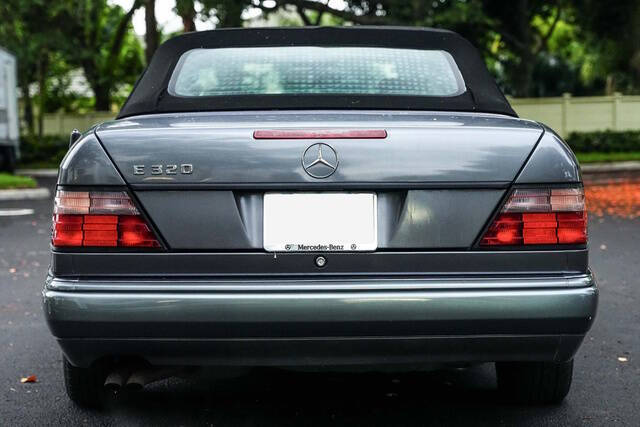 1995 Mercedes-Benz E-Class E 320