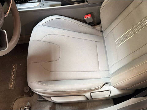 2023 Hyundai Elantra