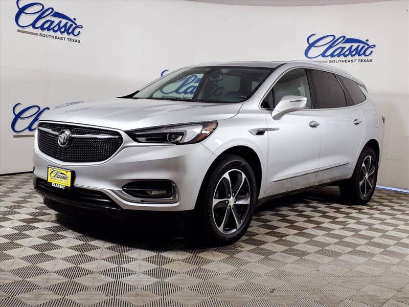 2020 Buick Enclave Essence