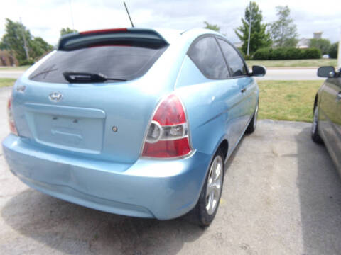 2011 Hyundai Accent SE