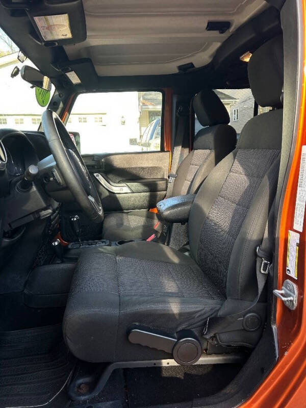 2011 Jeep Wrangler Unlimited Sahara