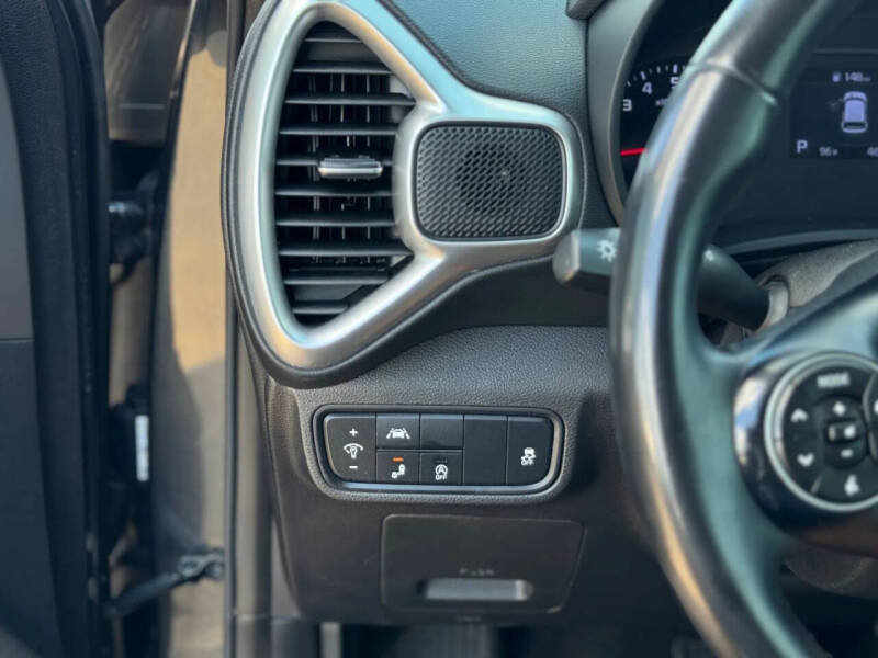 2020 Kia Soul GT-Line