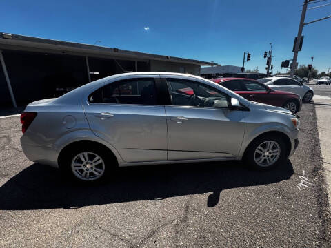 2016 Chevrolet Sonic LT Auto
