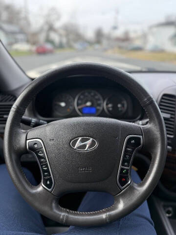 2011 Hyundai Santa Fe SE