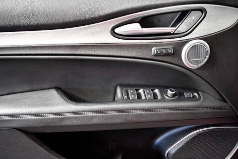 2019 Alfa Romeo Stelvio Ti Sport